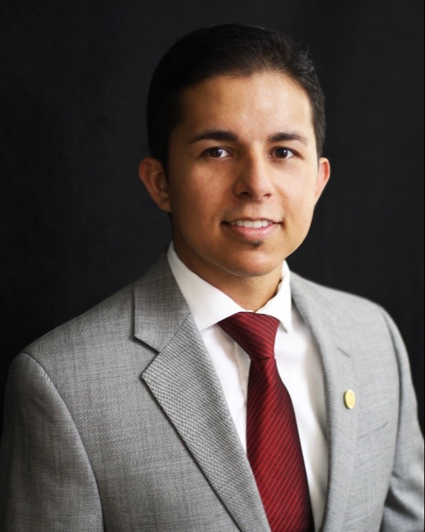 Aril mejia headshot