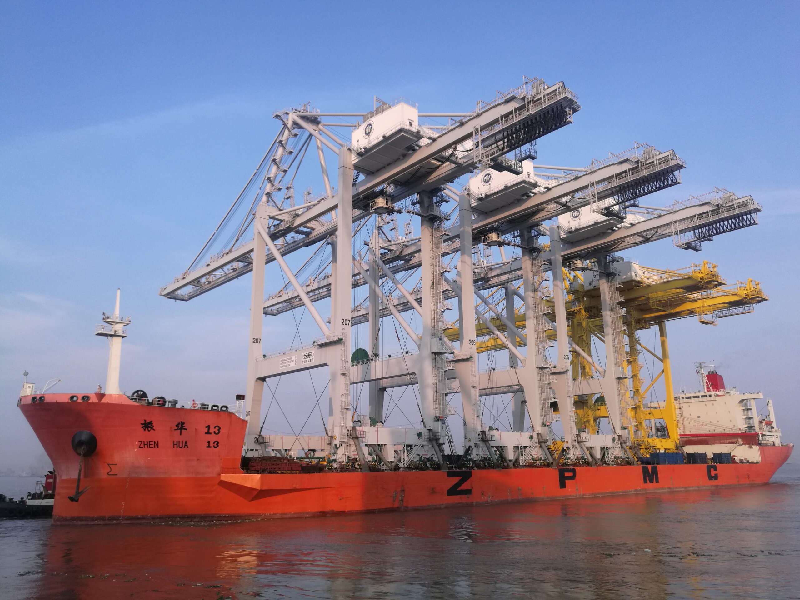 BCT cranes-1.jpg